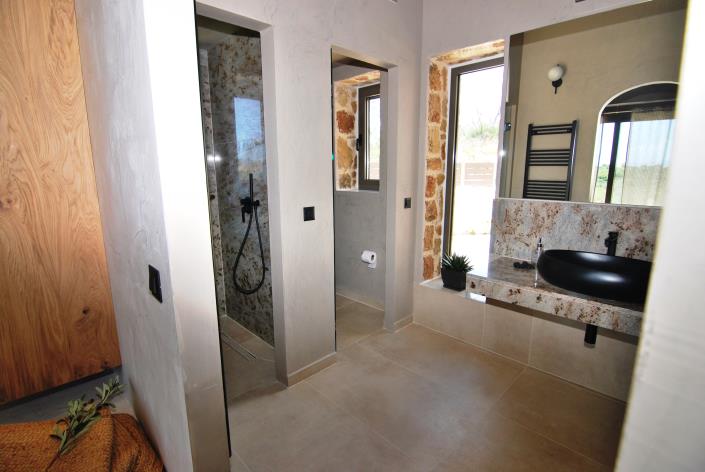 Image No.11-2 Bed Villa for sale