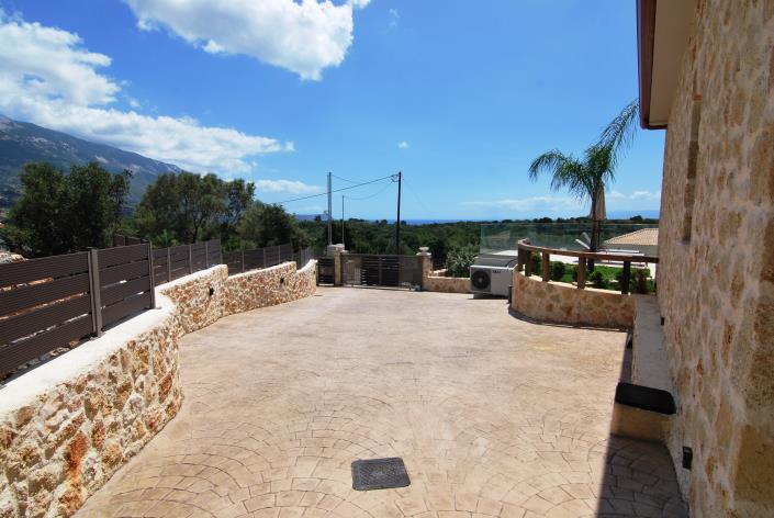 Image No.17-2 Bed Villa for sale