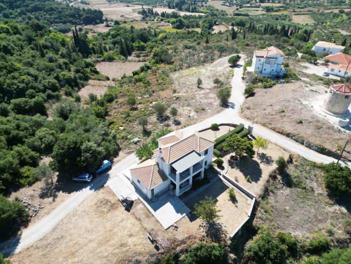 Image No.3-4 Bed Villa for sale