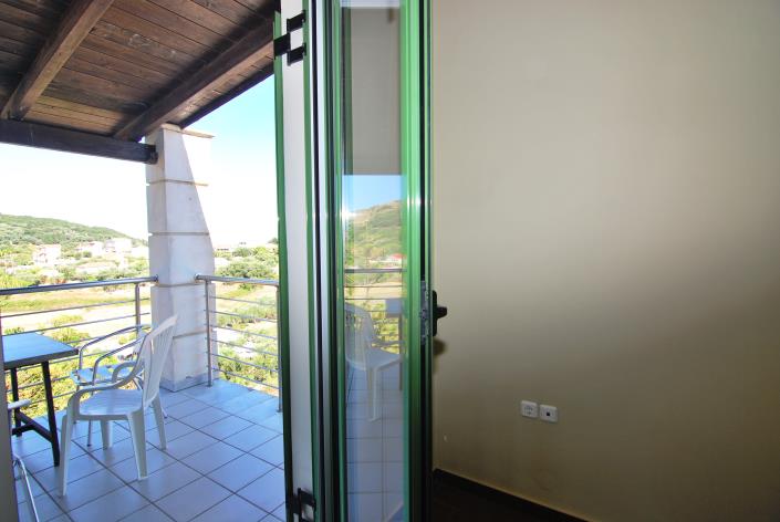 Image No.20-4 Bed Villa for sale