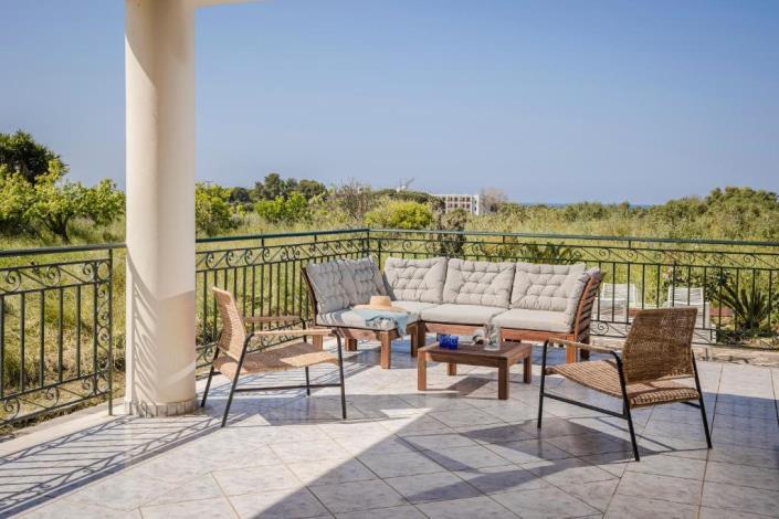 Image No.13-2 Bed Villa for sale