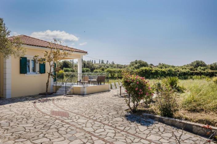 Image No.16-2 Bed Villa for sale