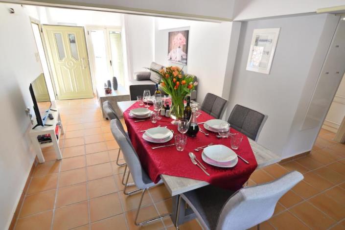 Image No.13-3 Bed Villa for sale