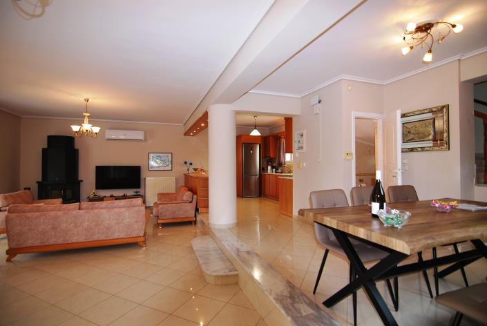 Image No.6-3 Bed Villa for sale