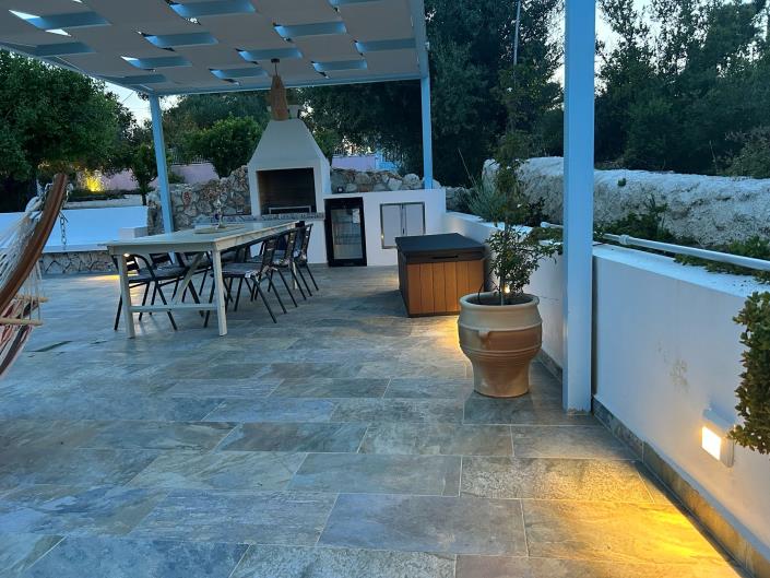 Image No.42-5 Bed Villa for sale