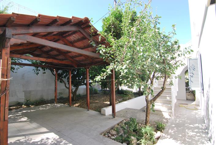 Image No.7-2 Bed House for sale