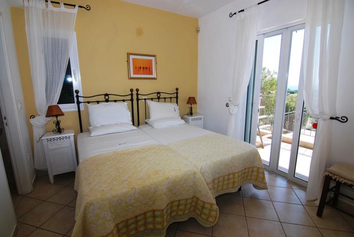 Image No.9-3 Bed Villa for sale