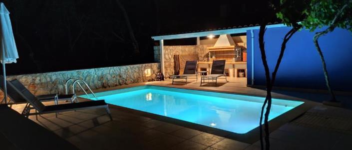 Image No.14-5 Bed House for sale