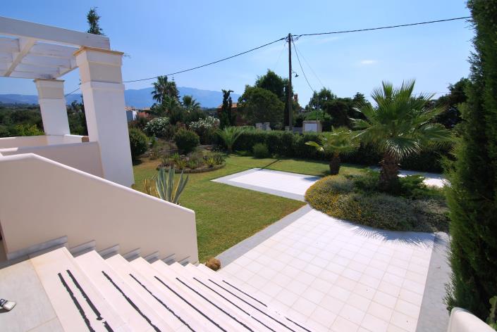 Image No.3-5 Bed Villa for sale