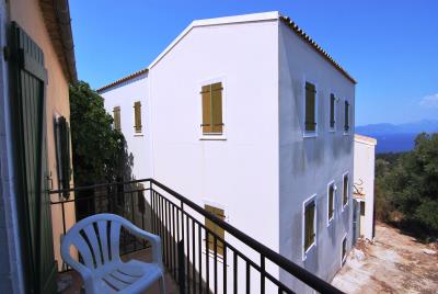 Traditional_complex_in_Fiskardo_Kefalonia--53-