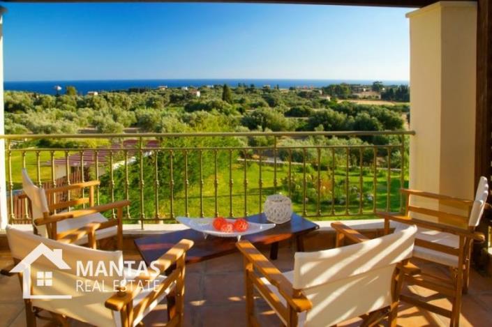 Image No.18-3 Bed Villa for sale