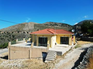 Villa_for_sale_in_Farsa_Kefalonia--2-