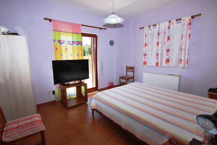 Image No.15-5 Bed House for sale