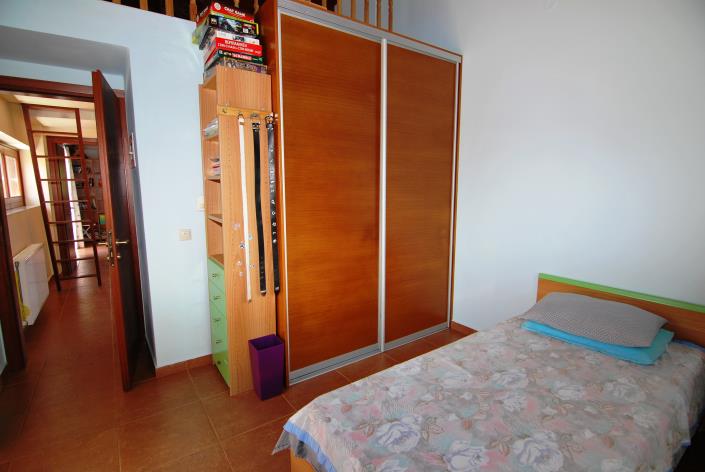 Image No.22-5 Bed House for sale