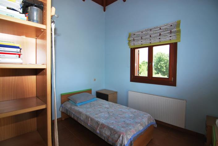 Image No.23-5 Bed House for sale