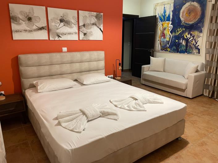 Image No.3-3 Bed Villa for sale