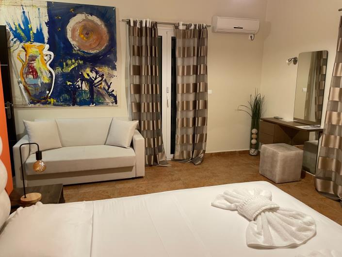 Image No.5-3 Bed Villa for sale