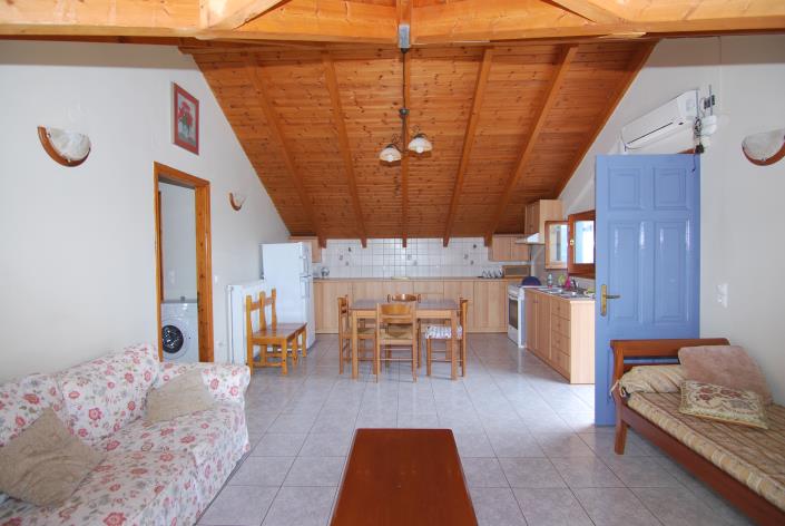 Image No.6-6 Bed Property for sale