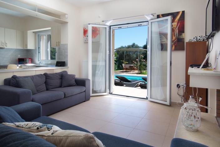 Image No.4-2 Bed Villa for sale