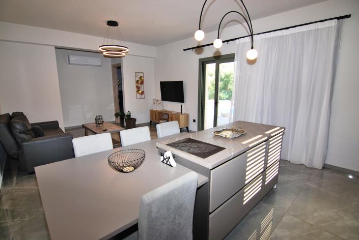 Image No.30-4 Bed Villa for sale