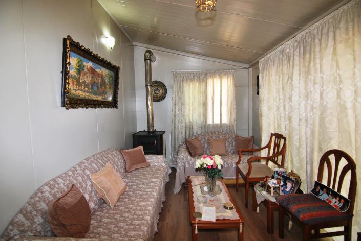 Image No.4-2 Bed House for sale