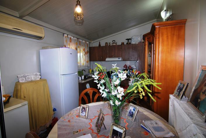 Image No.5-2 Bed House for sale