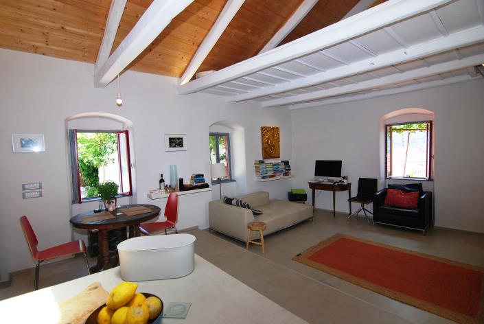 Image No.21-2 Bed House for sale