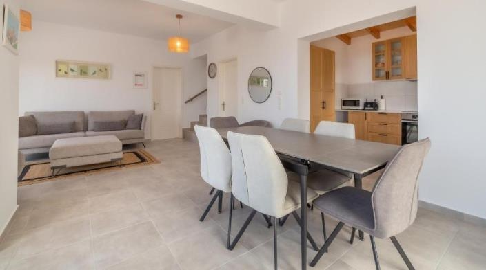 Image No.9-3 Bed Villa for sale