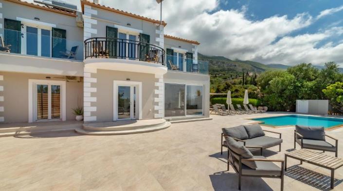 Image No.5-3 Bed Villa for sale