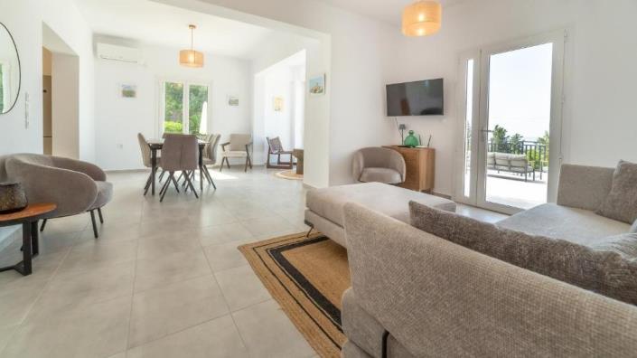 Image No.12-3 Bed Villa for sale