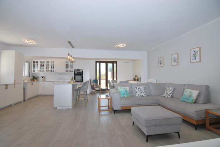 Image No.15-4 Bed Villa for sale