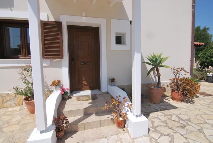 Image No.3-4 Bed Villa for sale