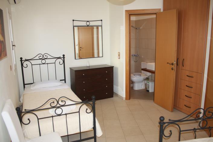 Image No.9-4 Bed Villa for sale