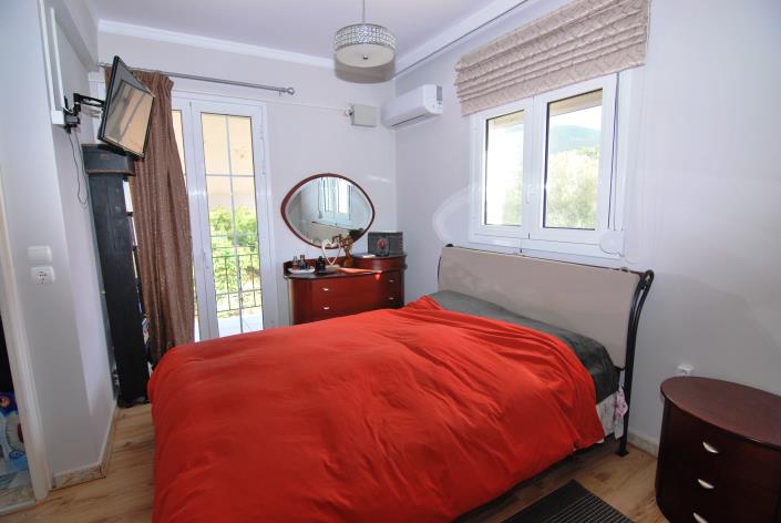 Image No.4-2 Bed Villa for sale