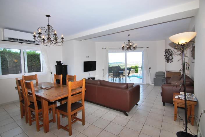 Image No.11-3 Bed Villa for sale