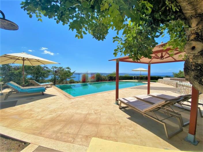 Image No.8-5 Bed House/Villa for sale