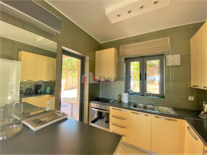 Image No.13-5 Bed House/Villa for sale