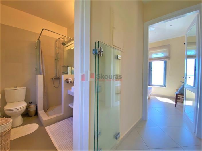 Image No.15-5 Bed House/Villa for sale