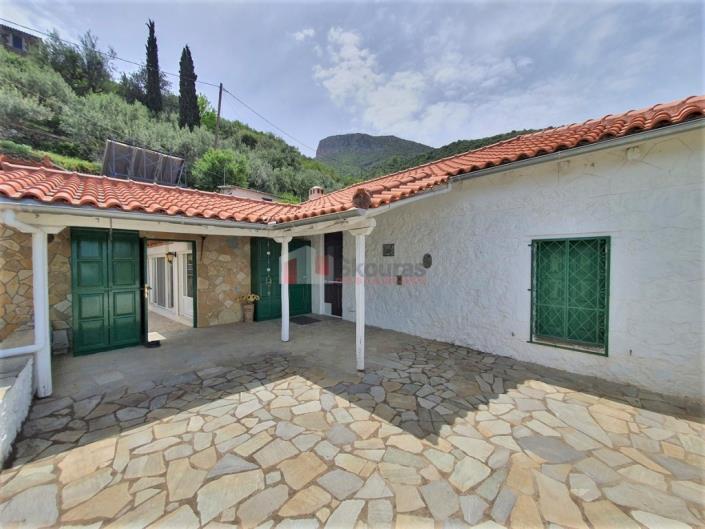 Image No.7-2 Bed House for sale