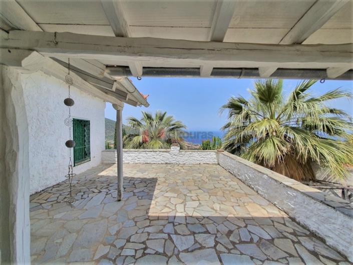 Image No.8-2 Bed House for sale