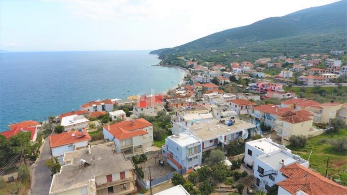 Image No.1-4 Bed House for sale