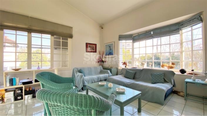 Image No.14-3 Bed House for sale