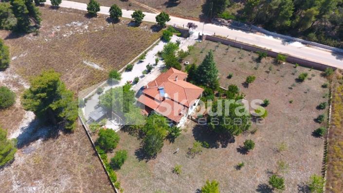 Image No.5-2 Bed House for sale