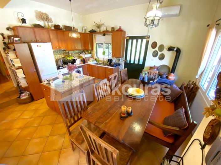 Image No.9-2 Bed House for sale