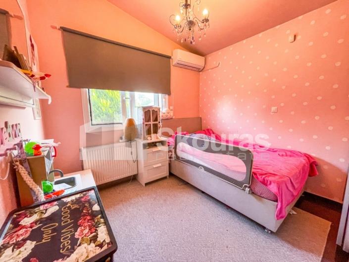 Image No.12-5 Bed House for sale