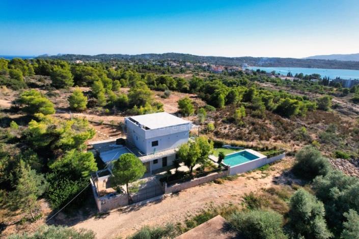 Image No.9-3 Bed Villa / Detached for sale