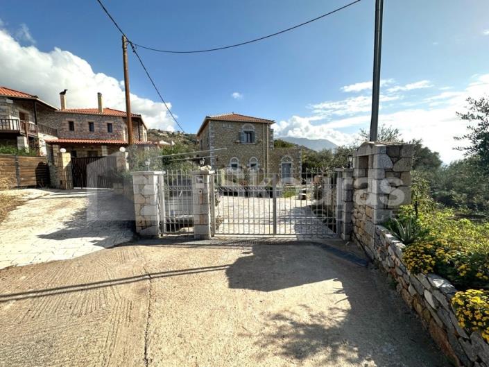 Image No.23-3 Bed House for sale