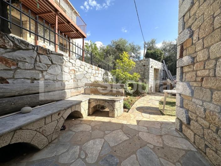 Image No.24-3 Bed House for sale