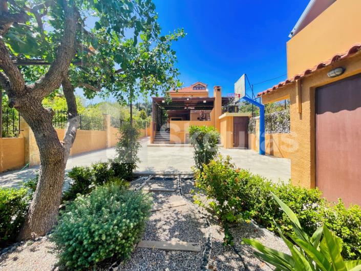 Image No.13-5 Bed House/Villa for sale