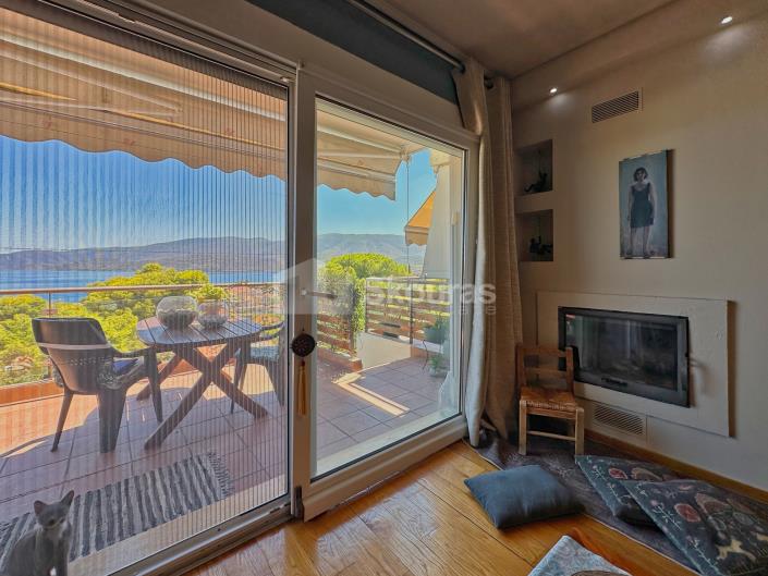 Image No.3-3 Bed Maisonette for sale